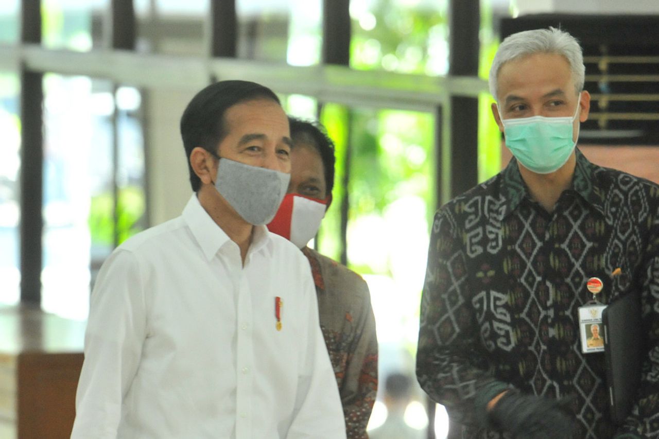 Jokowi Names Central Java The Best Province For 2021 National Investment Services, Ganjar: Comrades' Efforts Bring Results