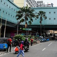 Tutupnya Pasar Tanah Abang Akibat COVID-19 dan Lumpuhnya Geliat Ekonomi UMKM