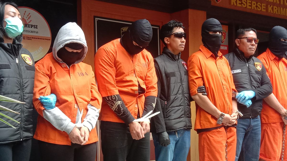 Kakanwil Imigrasi Bali Bakal Pecat Staf Imigrasi Komplotan WN Rusia Pelaku Pemerasan