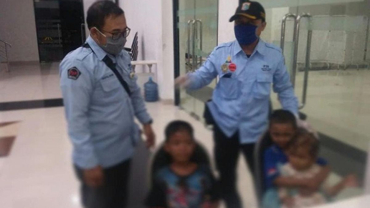 Police Said The Three Neglected Children In Tambora, West Jakarta Were Never Asked To Steal, But Busk Themselves