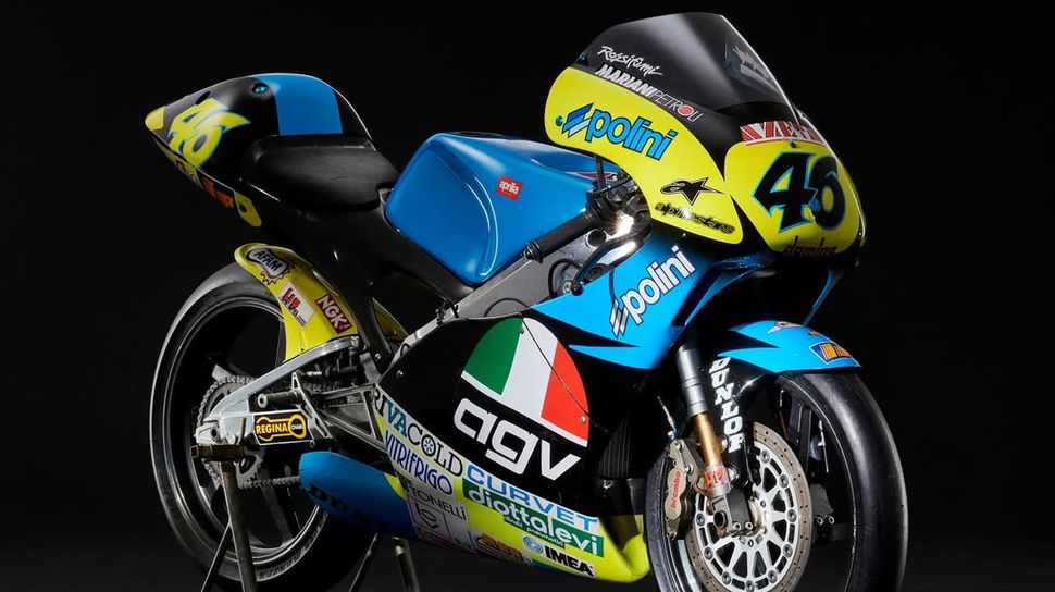 バレンティーノ・ロッシの貴重なバイクがオークションにかけられ、30億