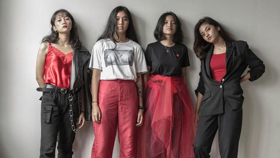 Single <i>Bayangan Hidup</i> Tandai Kelahiran EP Perdana Zirah