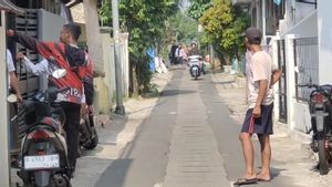 Tas Isi Handphone dan Uang Tunai Milik Pedagang Sayur Kramat Jati Dijambret Pemotor