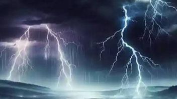 2月18日、ジャカルタからマナドまでの天気は、雷を伴う大雨の可能性があります