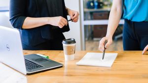 ビジネスのB2Bセグメントとは何ですか?マーケティング戦略は普通の顧客にではありません