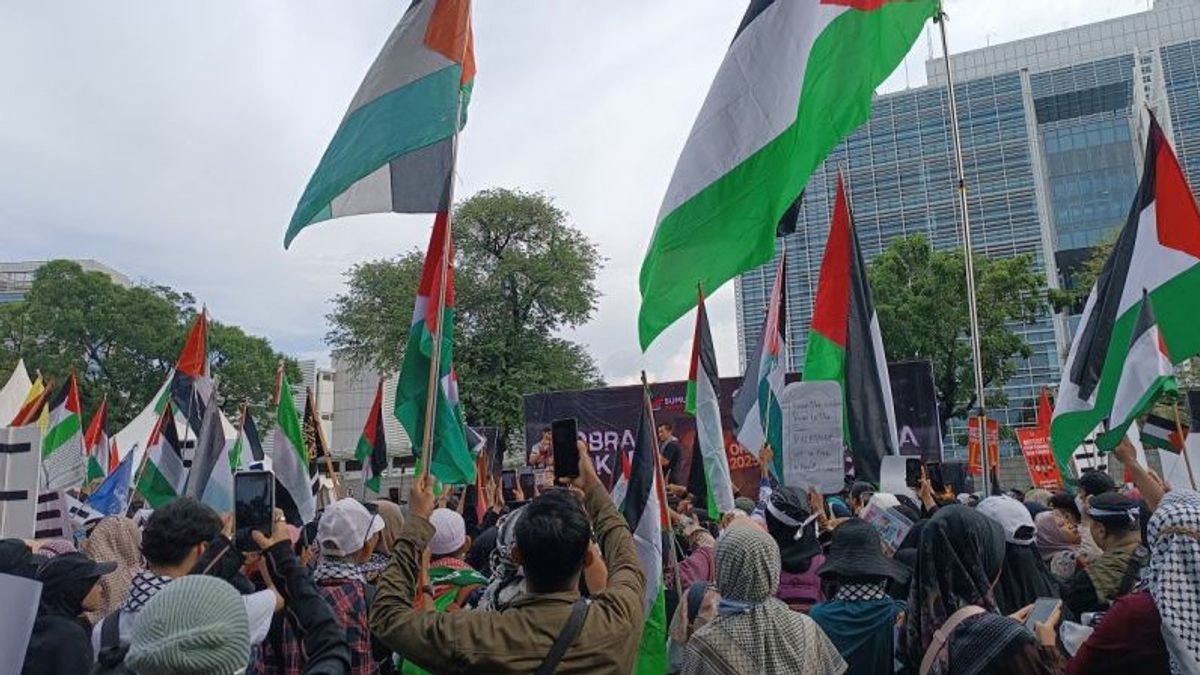 Ustaz Felix di Depan Kedubes Amerika Serikat: "Amerika Penyokong Israel"