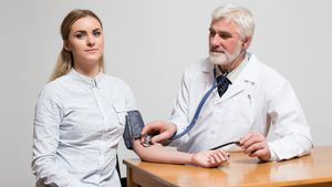 Puasa Bisa Turunkan Darah Tinggi? Simak Penjelasan Menurut Penelitian