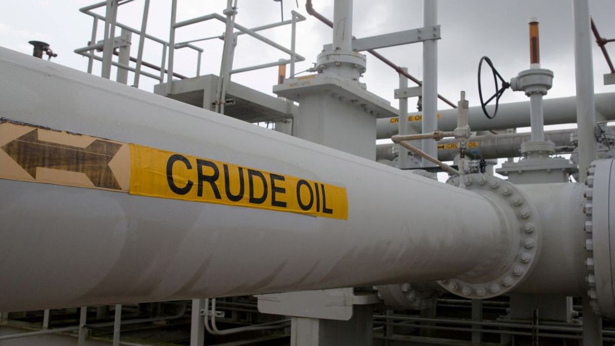 CORE Economist: Iran-Israel Conflict Potentially Disrupts World Crude Oil