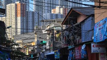 东爪哇省和西爪哇省记录最贫困人口