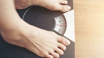 When is the Best Time to Weigh Weight? Here's the Explanation