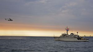 Netherlands Deploys Mine-Sweeping Ship to Mediterranean Sea, Heading to Strait of Hormuz?