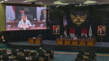 Momen Anggota Dewan Tanya Zita Anjani Soal Lebih Pilih Pilates Saat Rapat Paripuna DPRD DKI 