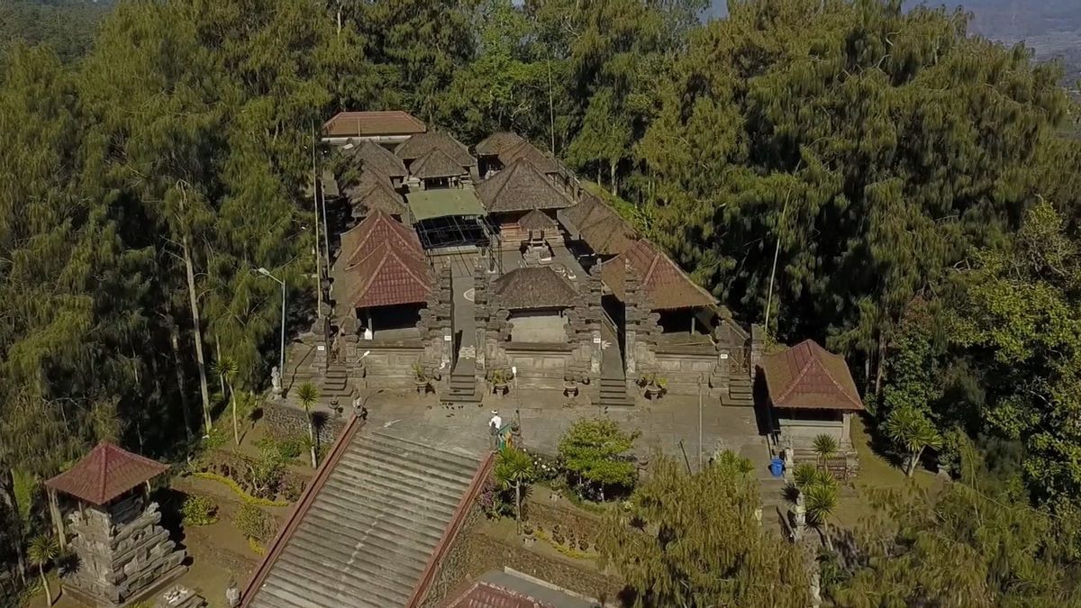 castique d'un point culminant d'écriture à Bali : historique, culotte et emplacement