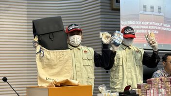 KPK, 금괴를 사용한 뇌물 제공의 새로운 트렌드를 밝혀 냈습니다.    