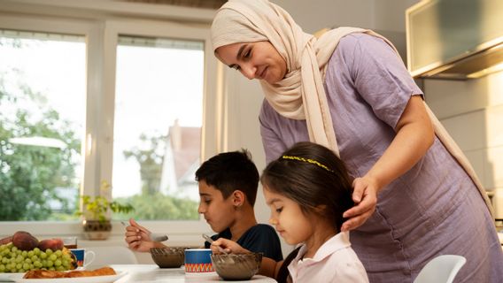 Although Not Yet Mandatory, Children Can Learn Fasting According To Their Cognitive Development