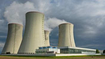 ronyme : La Russie s'engage à construire sa première centrale nucléaire au Kazakhstan