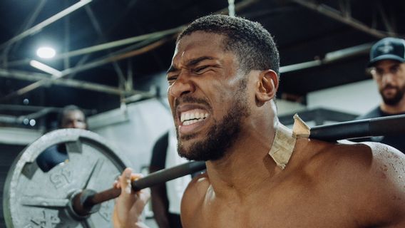 Ebanie Bridges Nilai Anthony Joshua Bakal Kalah Lawan Deontay Wilder karena Terlalu Rapuh seperti Kaca