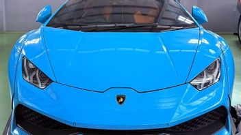 大宗拍卖行10辆多尼·萨尔马南车辆980亿印尼盾,包括保时捷911卡雷拉4S