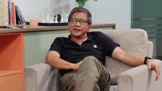 Rocky Gerung Batal Diklarifikasi Soal Ujaran Kebencian ke Jokowi, Minta Jadwal Ulang Lusa