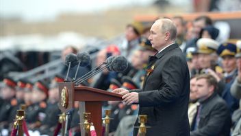 En Réponse à L’avertissement De L’OTAN, Le Président Russe Vladimir Poutine Appelle à Des Armes Hypersoniques