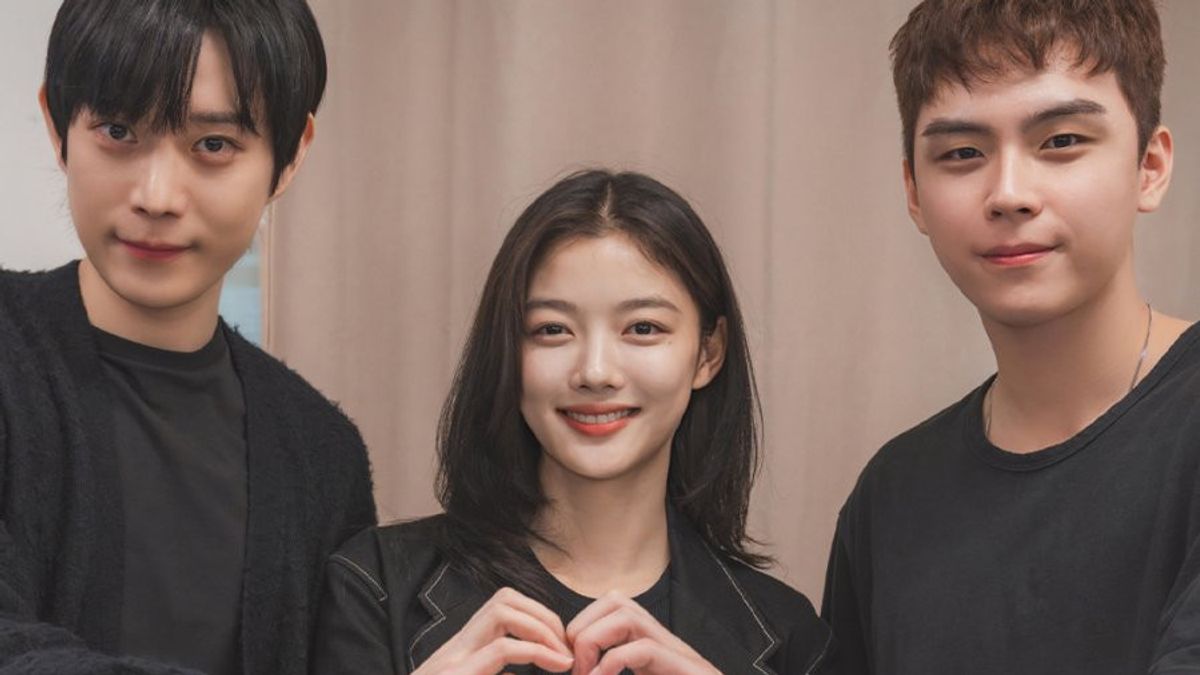 Drama Baru Kim You Jung, <i>Dear X</i> Tayang Perdana di Festival Film Busan