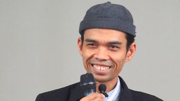 Ustaz Abdul Somad Galang Kekuatan邀请人们将购物资金转移到新加坡，以换取Pasantren Waqf