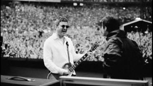 Aksi Interpreter di Konser Oasis Ramai Datangkan Pujian, Semua Berhak Menikmati Musik