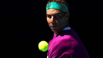 Nadal Survit à La Bataille En Cinq Sets Contre Shapovalov Et Se Qualifie Pour Les Demi-finales De L’Open D’Australie