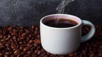 7 Efek Buruk Minum Kopi saat Perut Kosong