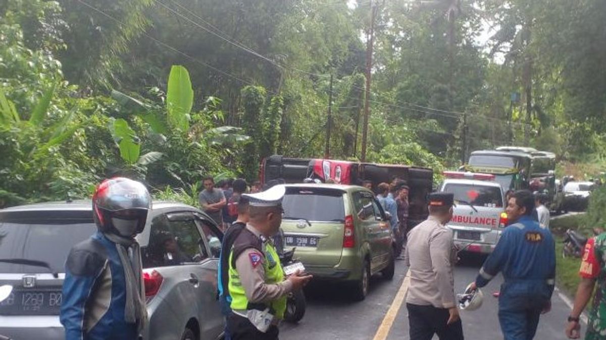 3 People Died In An Accident In The Leilem-Soder Section Of Southeast Sulawesi