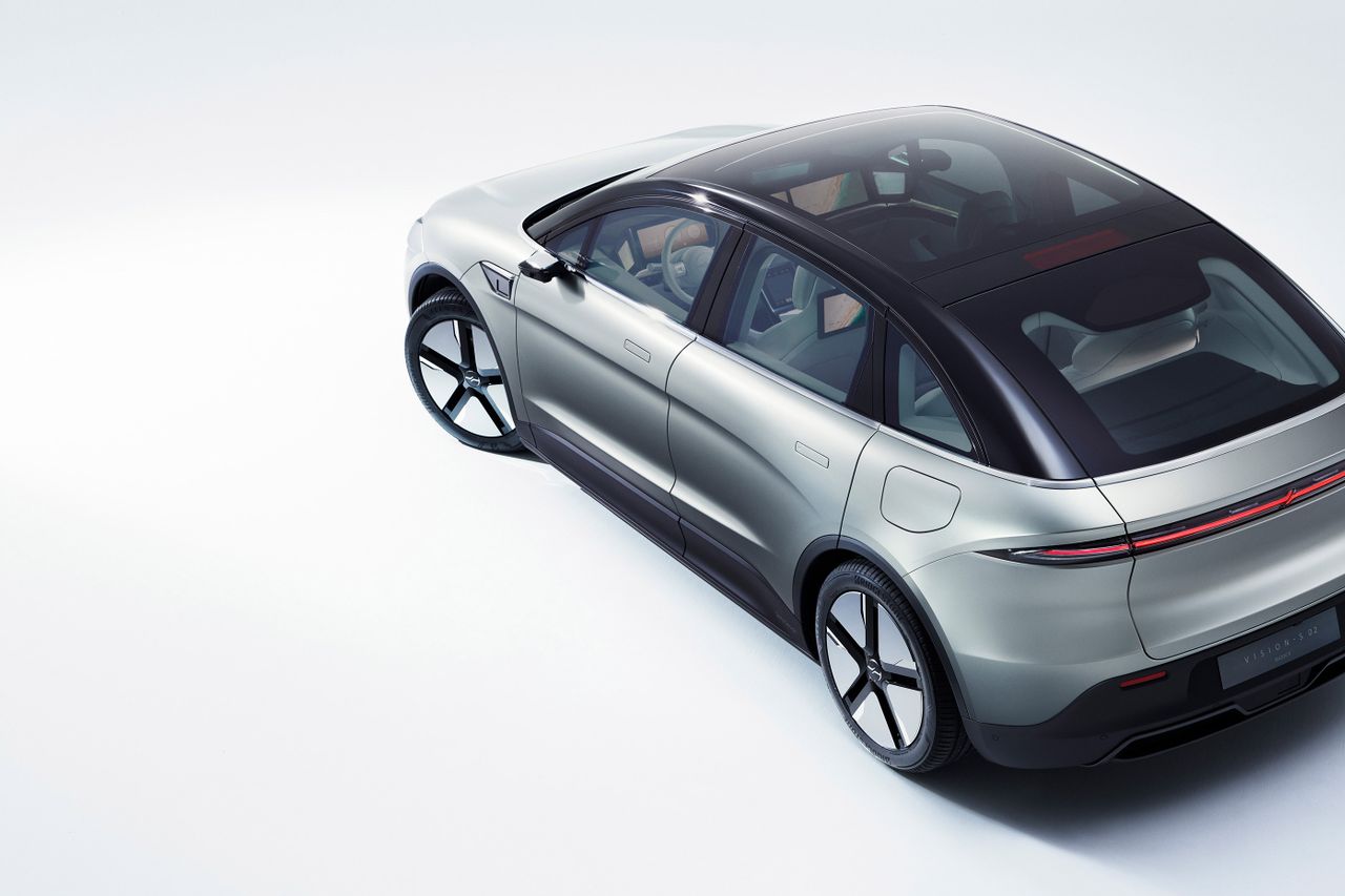 ソニーは、エンターテイメントで満たされた電気自動車を開発するための新しいパートナーを求めています