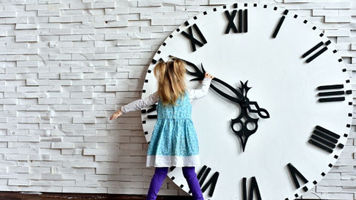 To Be Expert In Managing Time, Here's How To Teach Children