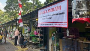 Pedagang Pasar Barito Demo Tolak Relokasi, Pramono Tunda Pembangunan Taman Bendera Pusaka