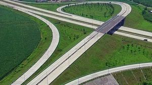 Mempercepat Perjalanan, Ini Daftar Jalan Tol Baru yang Beroperasi 2022