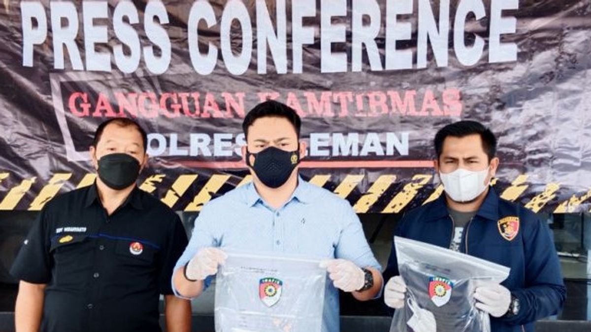 Setelah Mabok dan Nonton Dangdut, 2 Suporter Bakar Kantor PSS Sleman karena Kecewa Kalah dari Persita Tangerang