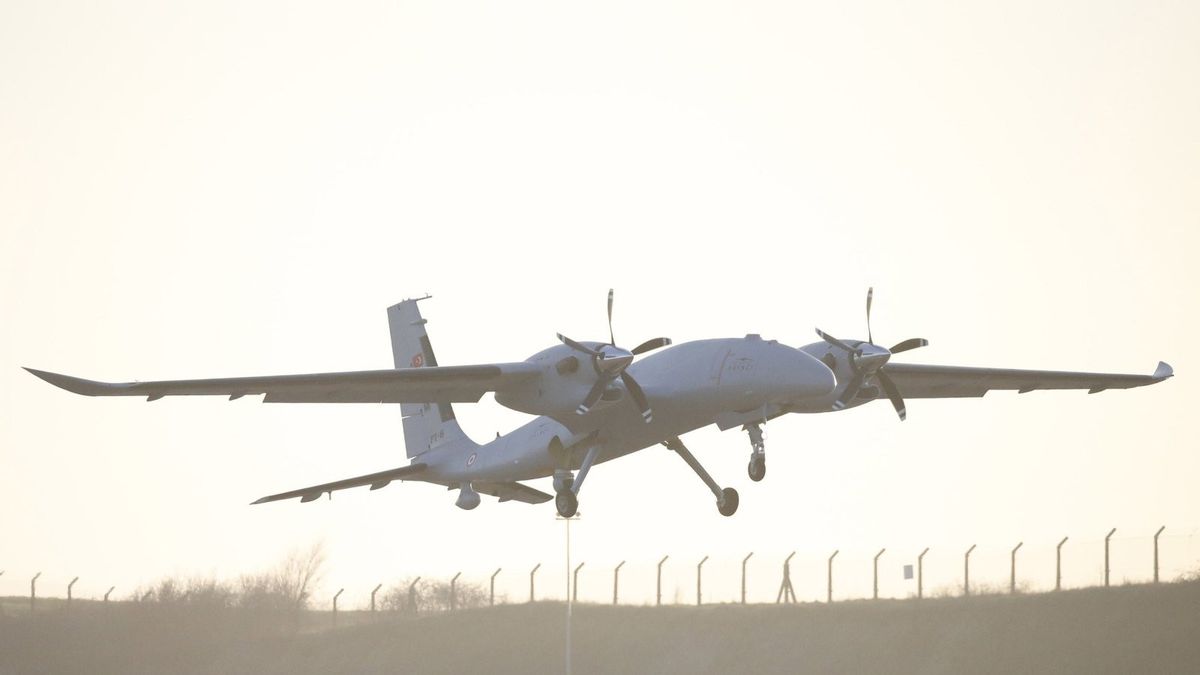 Le drone d’Akinci C réussit avec succès son premier test de vol avec deux moteurs de 850Hp