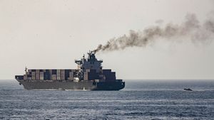 Blokade AS di Selat Hormuz Sia-sia, Ekspor Minyak Mentah Iran Masih <i>Gacor</i>