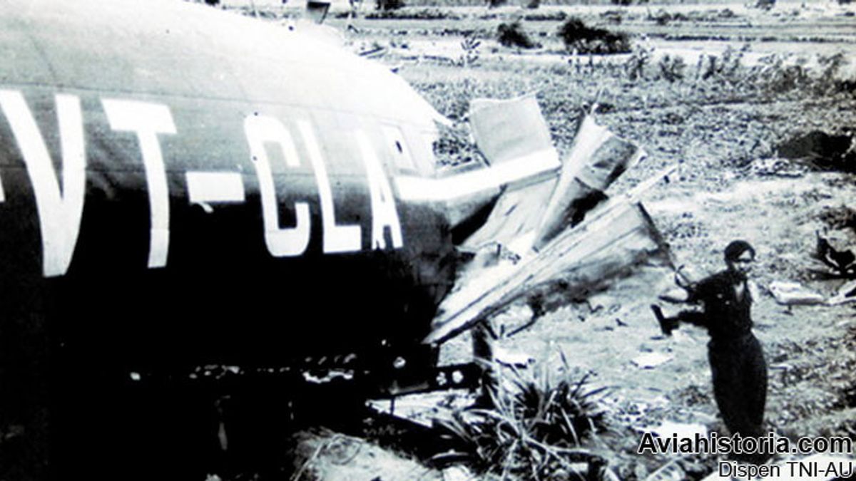 تاريخ اليوم ، 29 يوليو 1947: طائرة داكوتا الإندونيسية التي أسقطها الهولنديون في العدوان العسكري الأول