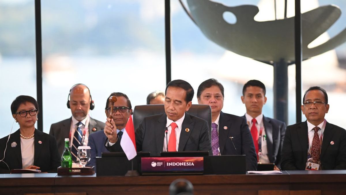 Jokowi: ASEAN Needs 29.4 Trillion US Dollars For Energy Transition
