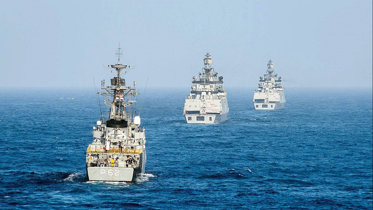 India Kirim Kapal Perusak, Fregat dan Korvet, Laut China Selatan Makin Sesak