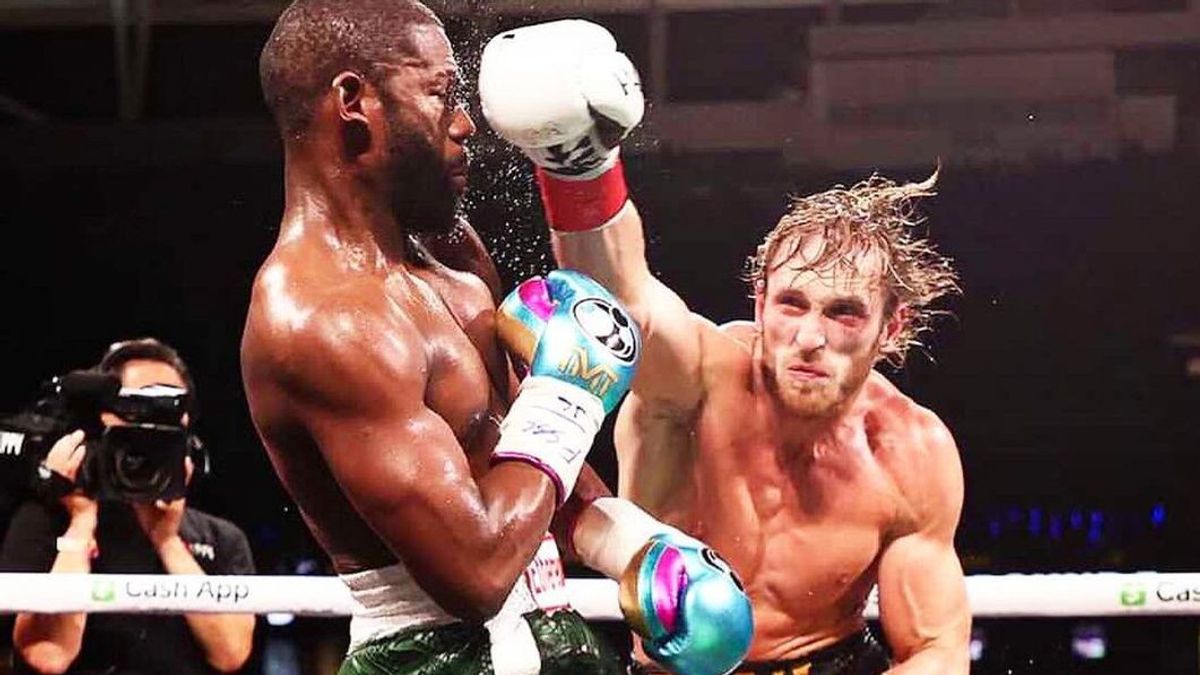 It's Been A Year Since Floyd Mayweather Vs Logan Paul, Why Hasn't The YouTuber Been Paid Yet?