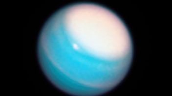 Astronomers Find New Moon Orbiting Planet Uranus