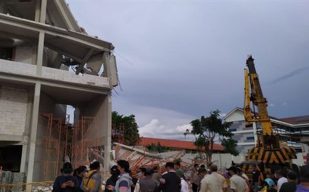 Bangunannya Roboh, Siswa SMAN 96 Pindah Belajar di Gedung SMKN 73 Jakarta