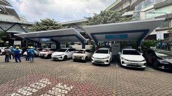 電気自動車で帰郷、ジャカルタを離れる前に673 SPKLUで充電できる