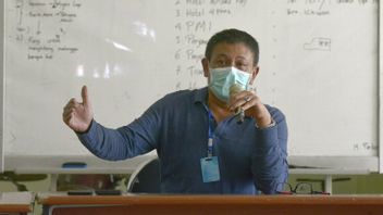 《卫生议定书》的执行减少了泗水居民的纪律