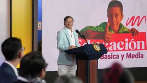 Presiden Kolombia Tolak Wilayahnya Dipakai Invasi ke Venezuela