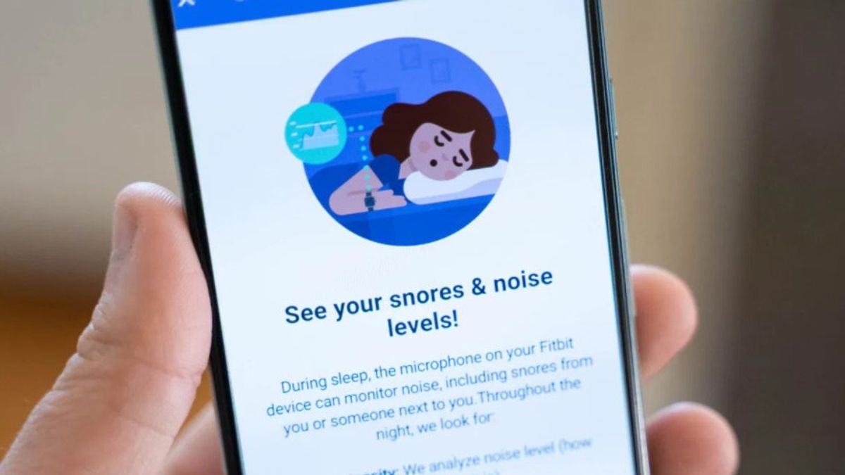 Fitbit Smartwatch Can Detect Snoring Sounds While Sleeping