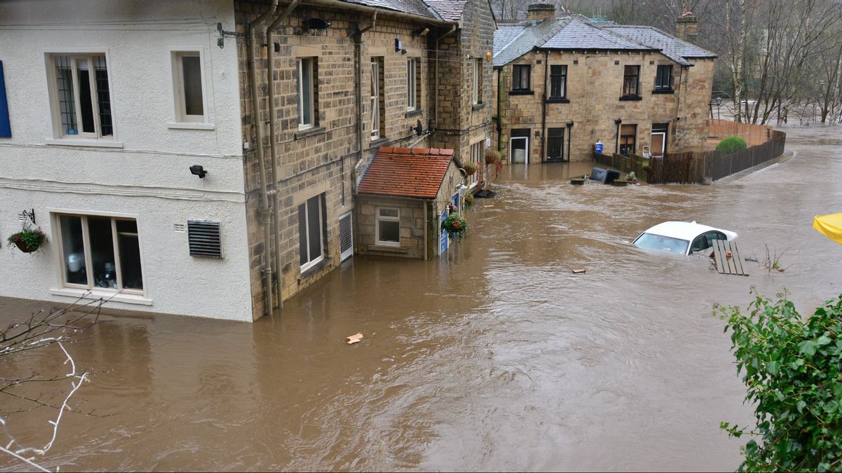 Spanish Valencia Flash Flood Death Toll Increases To 64 People