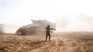 Israel Increases Aggression In Gaza: Tanks Entering Balia In North, Air Strike Hits Rafah In South