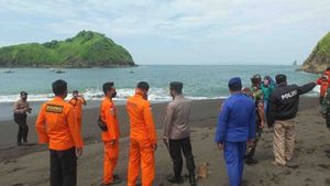 20 Anggota Kelompok Tunggal Jati Nusantara Terseret Ombak di Pantai Payangan Jember